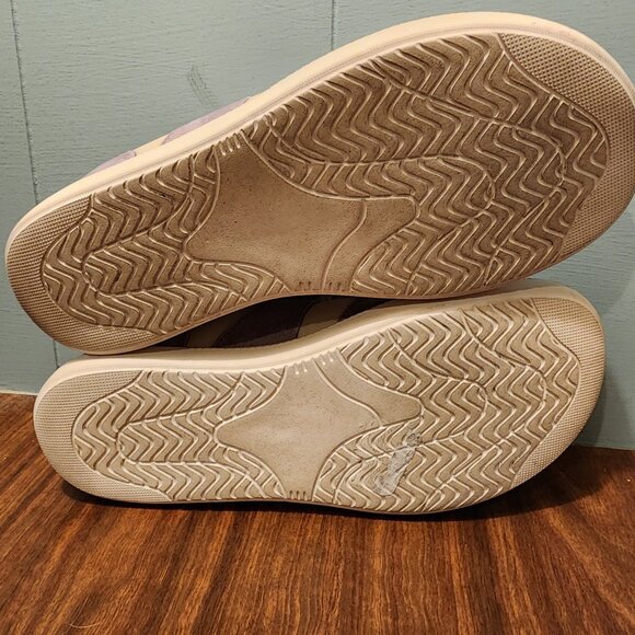 Whitin Barefoot Skater Sneaker - Picture 2 of 4